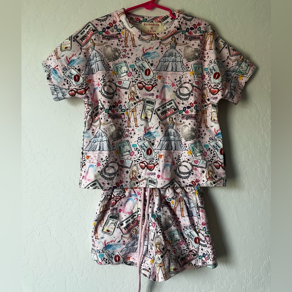 Love Kids lounge Set - Taylor swift print